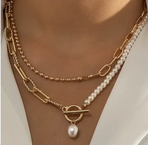 Pearl Toggle Necklace